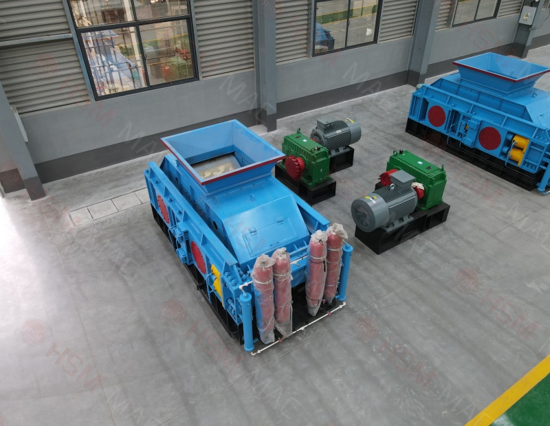 鈦鐵礦對(duì)輥制砂機(jī)